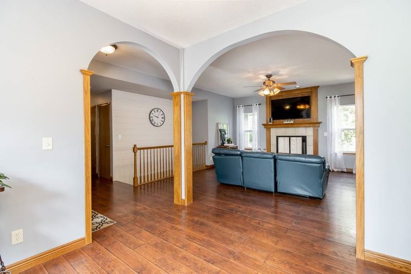 2018 Saint Andrew Ct, Goddard, KS 67052