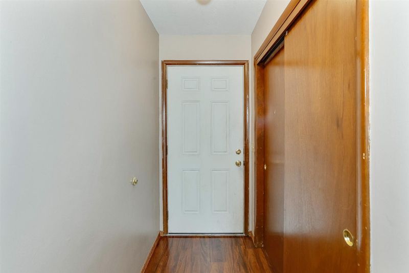 644 S James, Maize, KS 67101