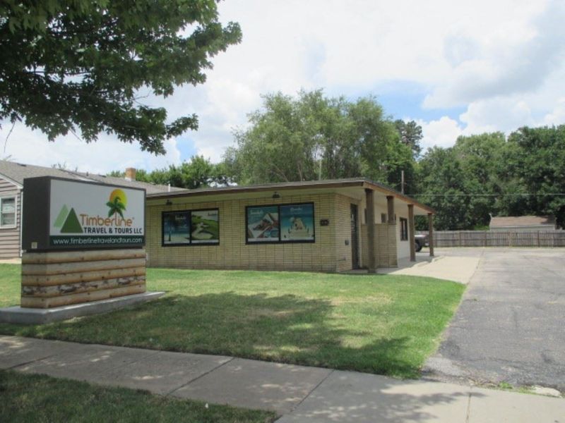 4516 E Central Ave, Wichita, KS 67208