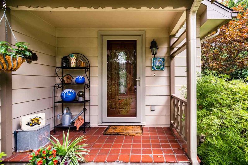 5709 N Sullivan Rd, Wichita, KS 67204