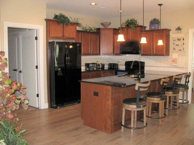 9728 W Village Pl, Maize, KS 67101