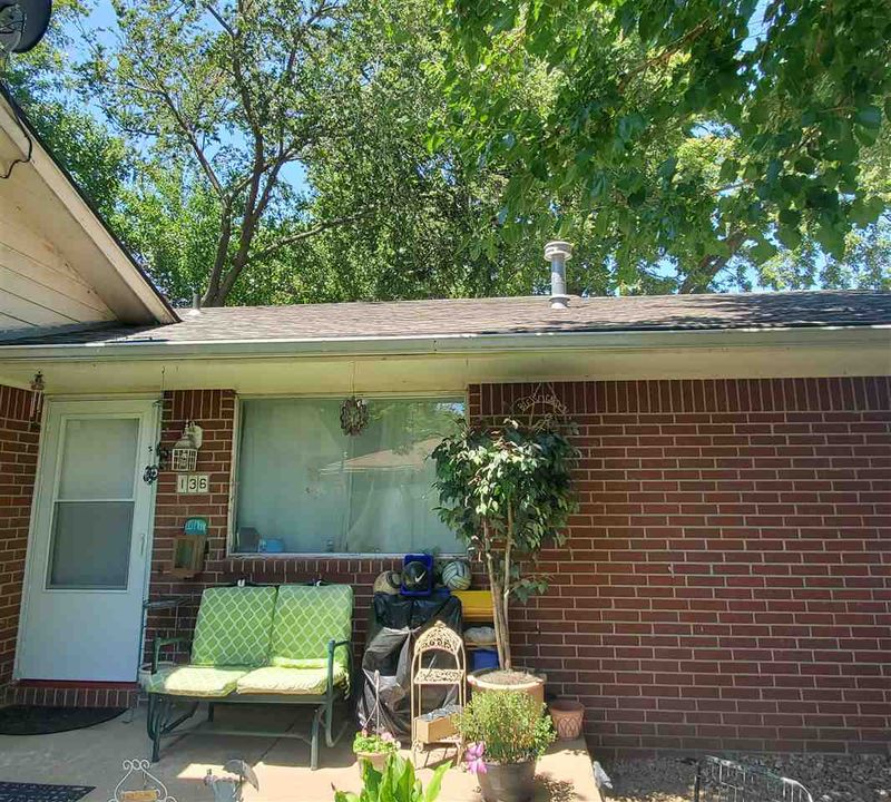 136 E 16th St N, Wichita, KS 67214