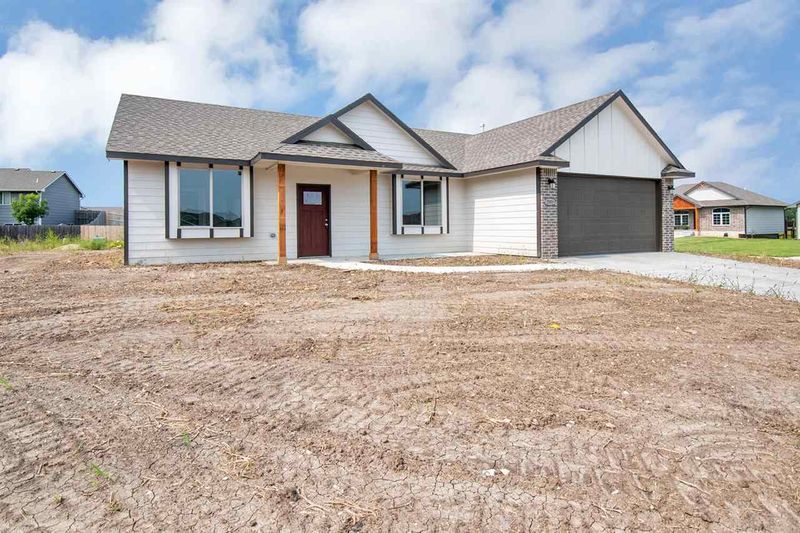 2003 E Highridge, Park City, KS 67219-4565