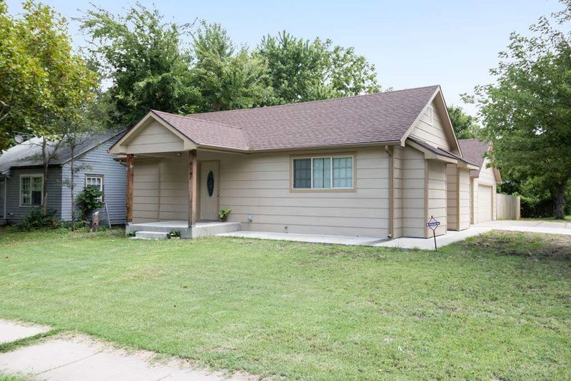 1302 N Pershing, Wichita, KS 67208
