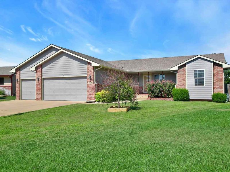 1617 N Cleary Ln, Goddard, KS 67052