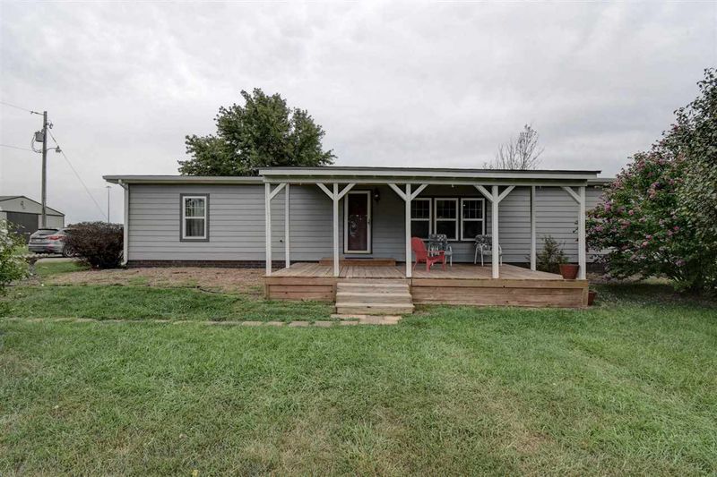 10348 SW Parkview Rd, Augusta, KS 67010