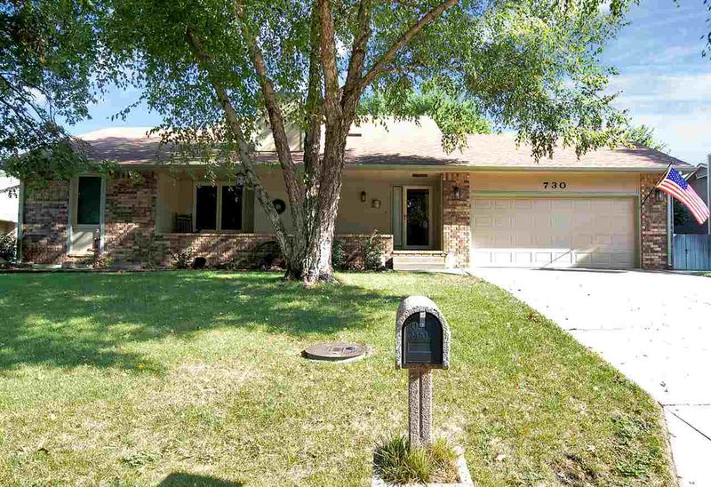 730 Brent Dr, Mulvane, KS 67110