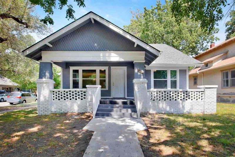 2502 E 2nd St N, Wichita, KS 67214