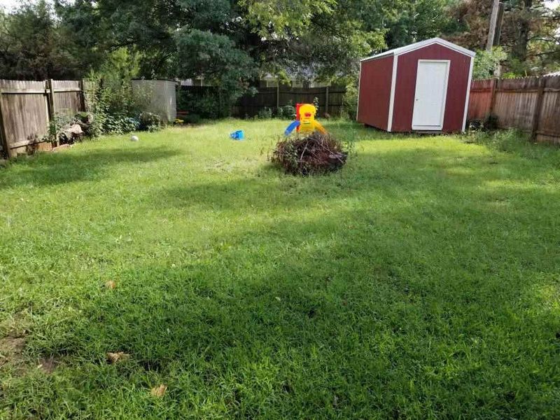 1923 Central Ave, Winfield, KS 67156