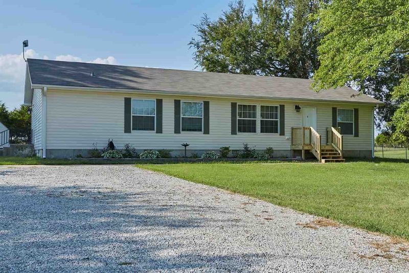 14209 E Cherokee Trl, Derby, KS 67037