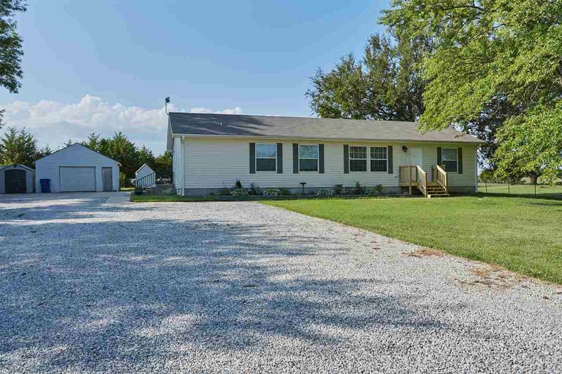 14209 E Cherokee Trl, Derby, KS 67037