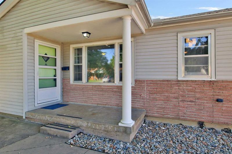 2015 E 51st St South, Wichita, KS 67216