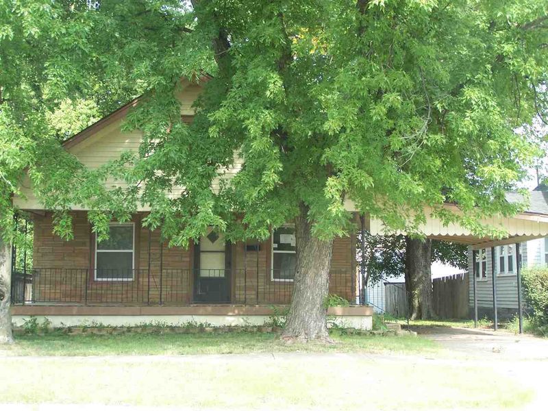 407 S Washington Ave, Wellington, KS 67152