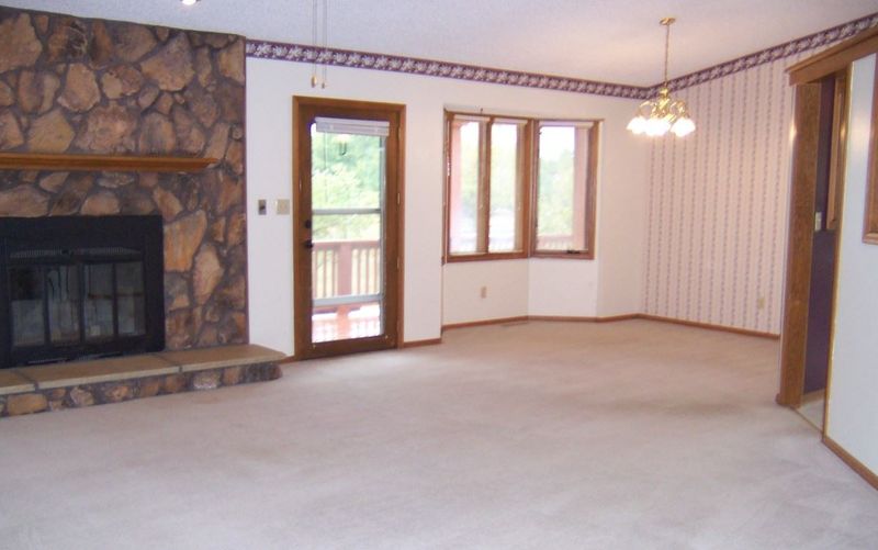 12427 SW Mockingbird Rd, Andover, KS 67002