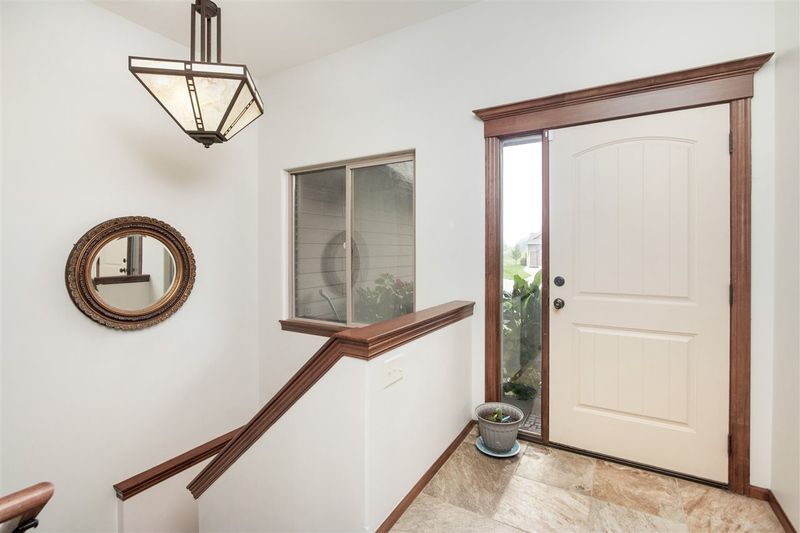 2128 Depot Cir, Newton, KS 67114