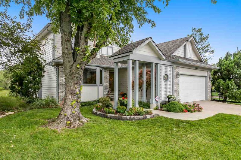 8007 E Windwood Ct, Wichita, KS 67226