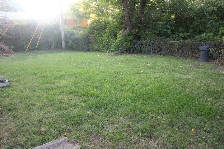 6127 Castle Dr, Wichita, KS 67218