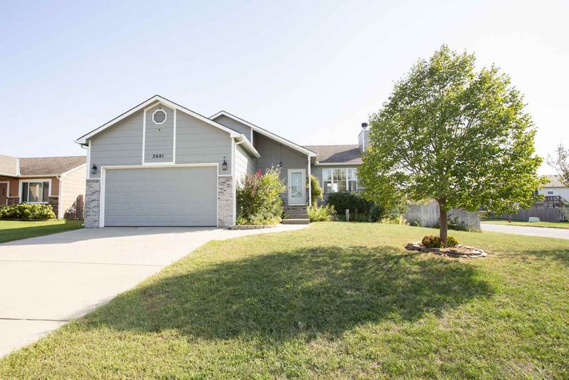 2601 E Fairchild St, Park City, KS 67219