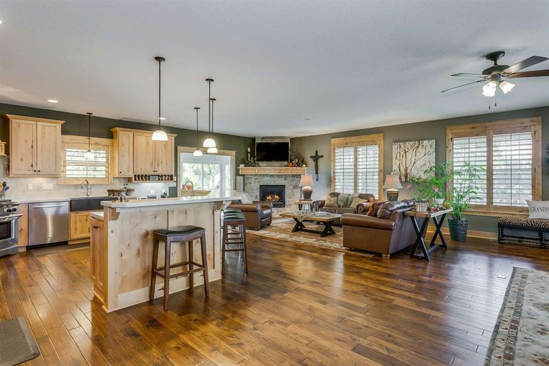 160 N 159th St E, Wichita, KS 67230
