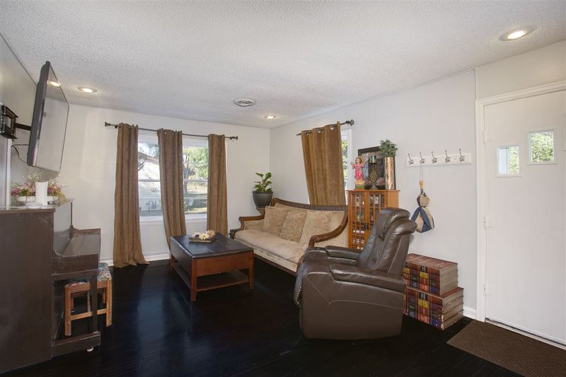 433 N Sheridan, Wichita, KS 67203