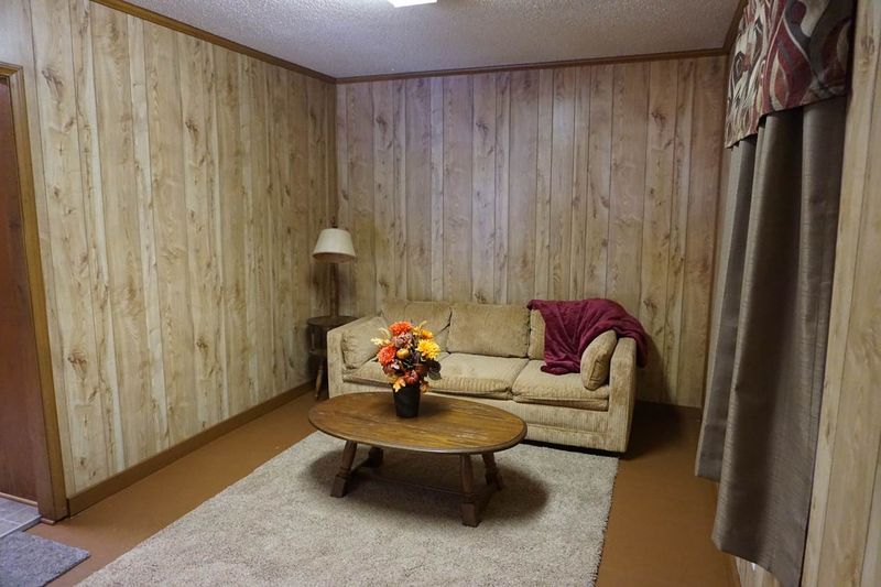 1919 S Topeka, Wichita, KS 67211