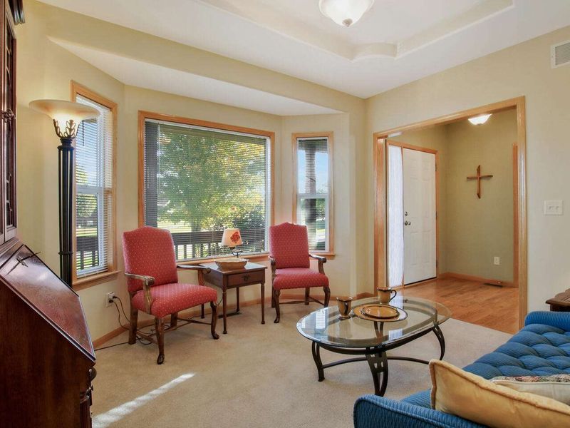 1325 Summerlyn Dr, Derby, KS 67037