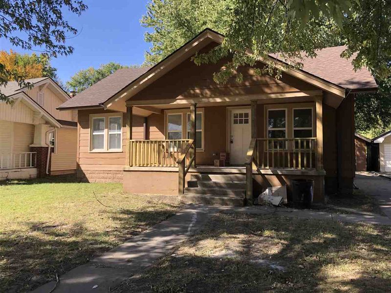1011 N B, Arkansas City, KS 67005
