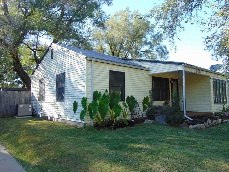 819 N Atchison, El Dorado, KS 67042
