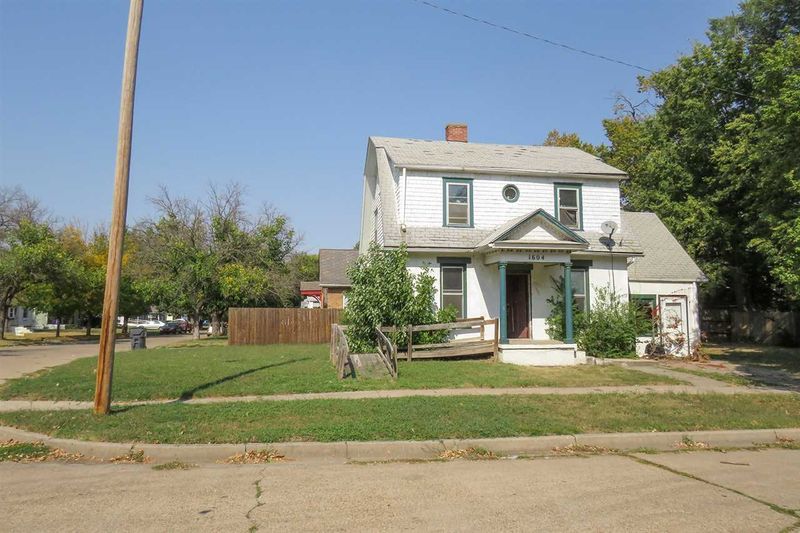 1604 E Gilbert St, Wichita, KS 67211