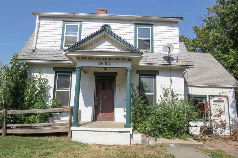 1604 E Gilbert St, Wichita, KS 67211