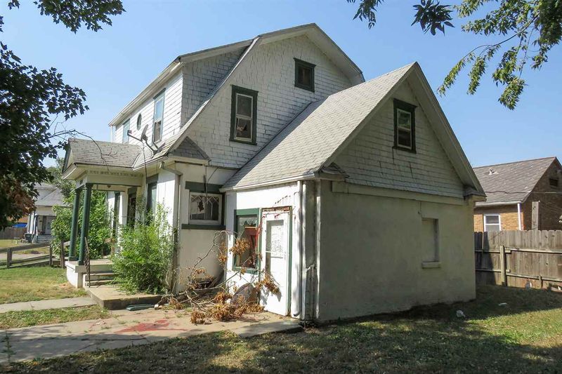 1604 E Gilbert St, Wichita, KS 67211