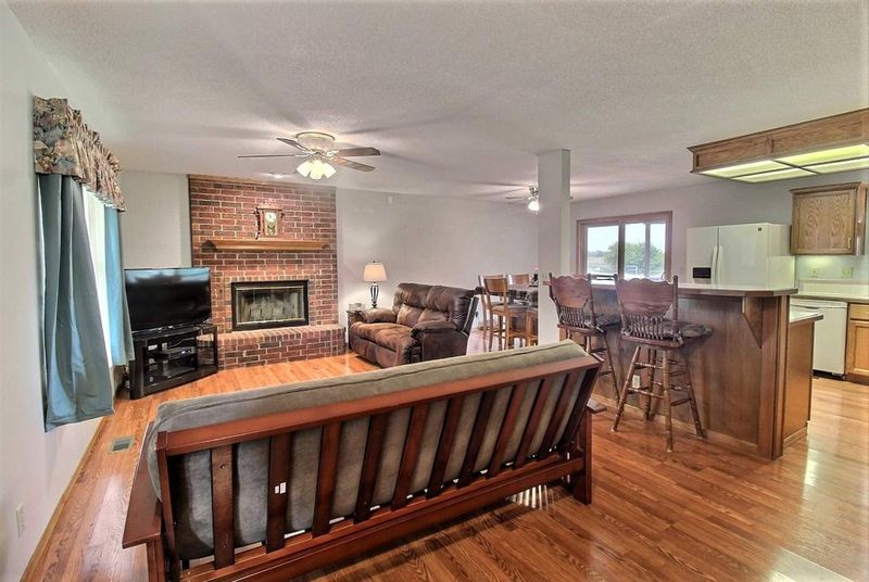 11631 E Echo Cir, Derby, KS 67037
