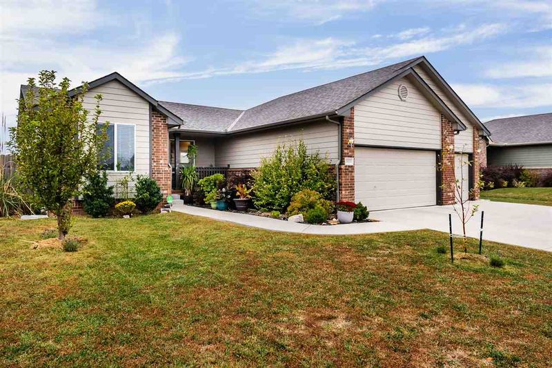 3113 N Emerson St, Derby, KS 67037