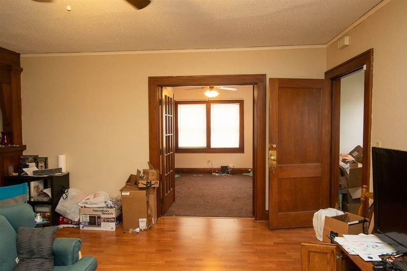 3724 E Edgemont St, Wichita, KS 67208