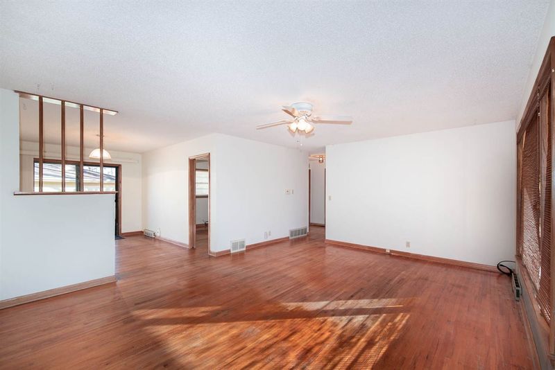 8102 E Indianapolis St, Wichita, KS 67207