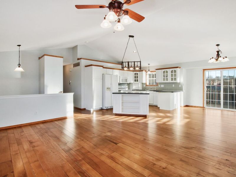 10913 E Longlake, Wichita, KS 67207
