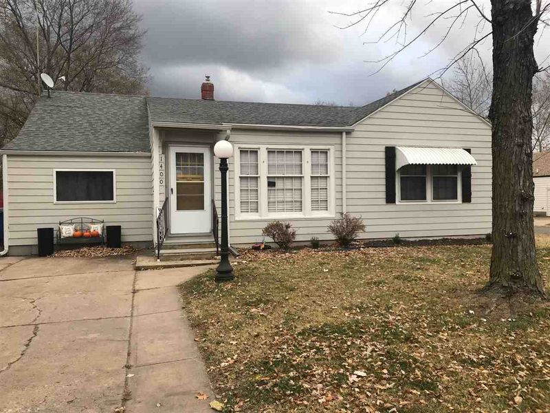 1400 Dearborn St, Augusta, KS 67010