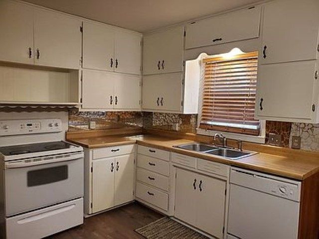 839 N Kessler, Wichita, KS 67203