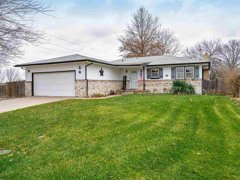 6 Brazos Ct, Goddard, KS 67052