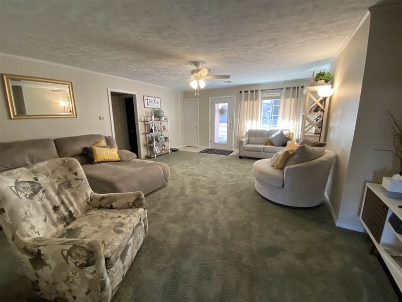 1216 Ann St, Winfield, KS 67156