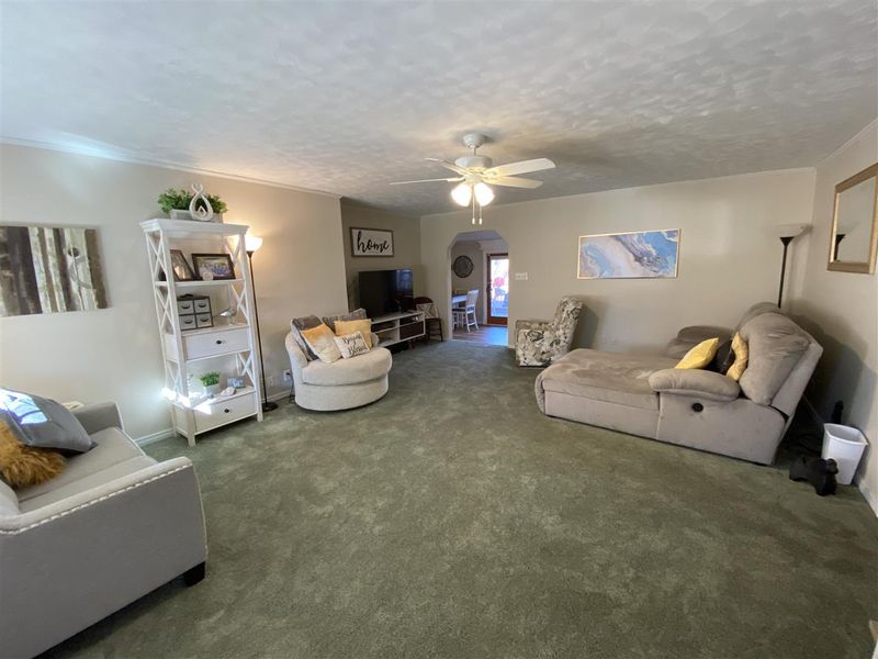 1216 Ann St, Winfield, KS 67156