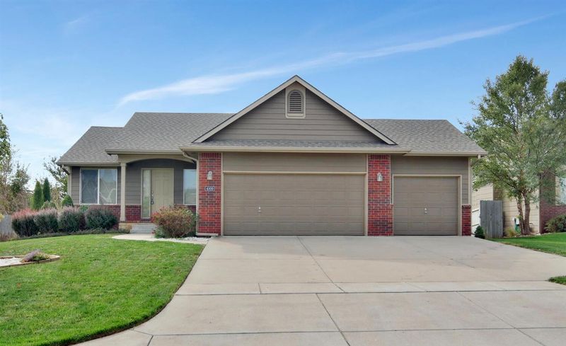 4009 N Westbrook Ct, Maize, KS 67101