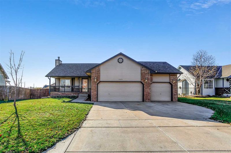 2125 E Sommerhauser St, Derby, KS 67037-3560