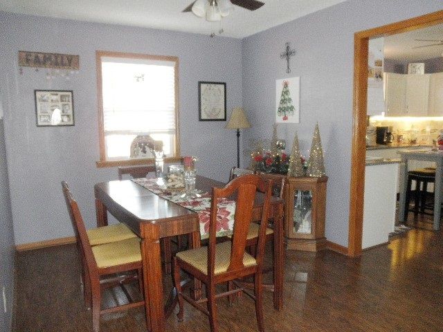 406 E 35th Ave, Winfield, KS 67156