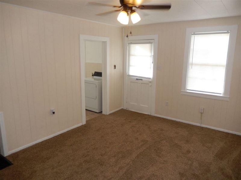 4510 E Harry St, Wichita, KS 67218