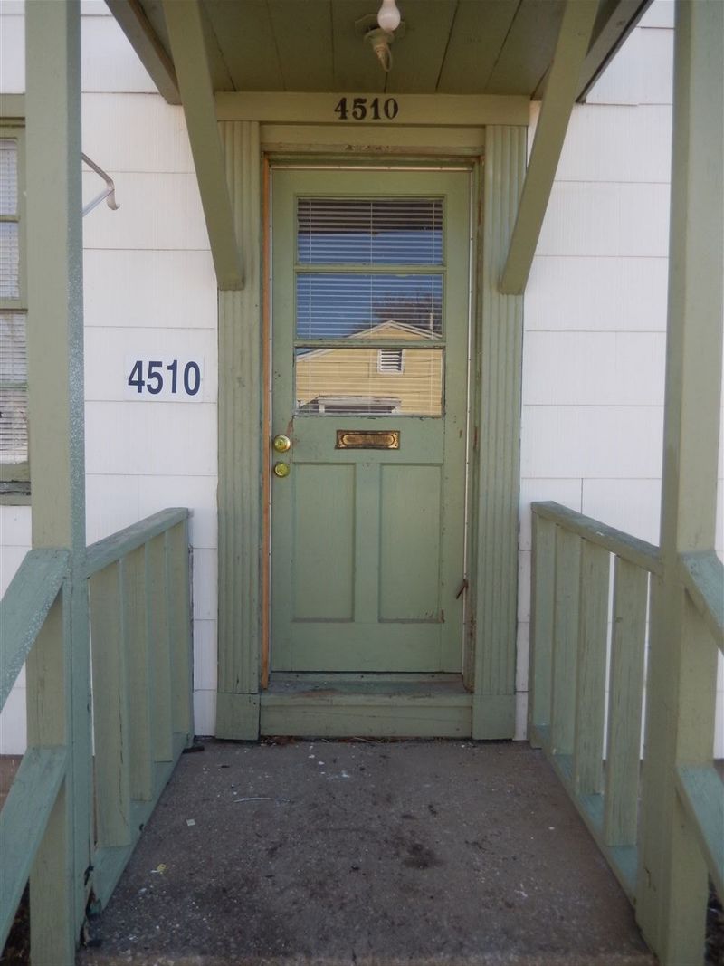 4510 E Harry St, Wichita, KS 67218