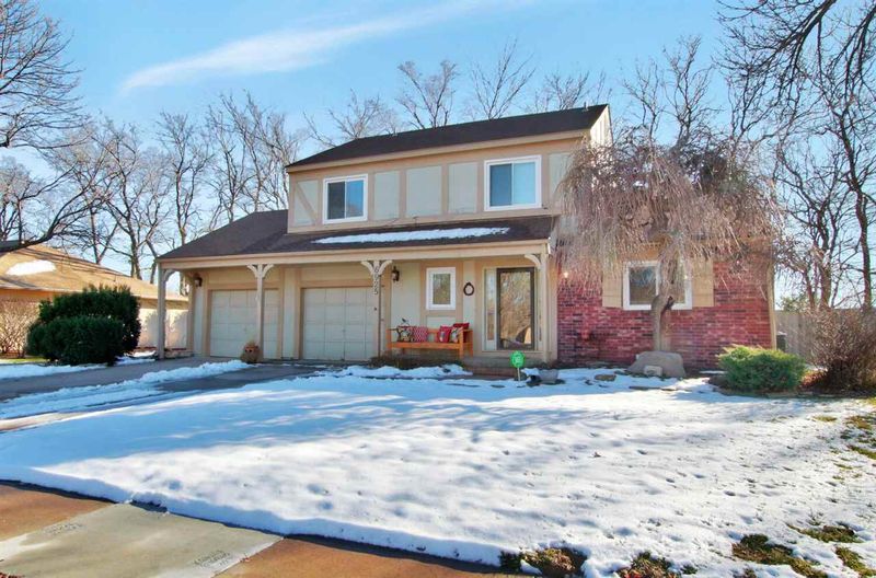 6925 E Bainbridge Rd, Wichita, KS 67226