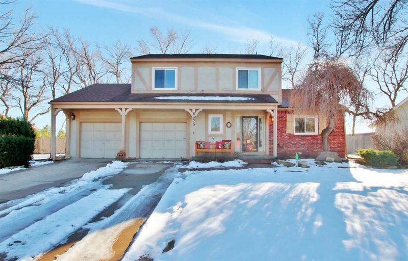 6925 E Bainbridge Rd, Wichita, KS 67226