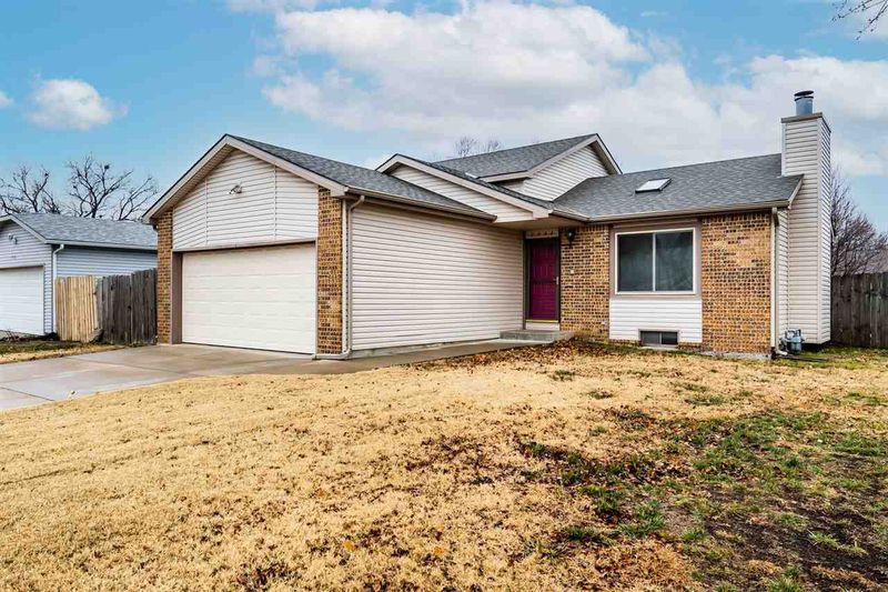 7522 E Winterberry Ct, Wichita, KS 67226