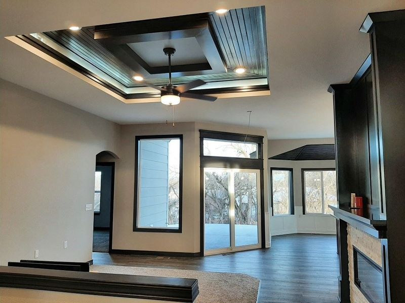 828 E Ruby Ct, Mulvane, KS 67110